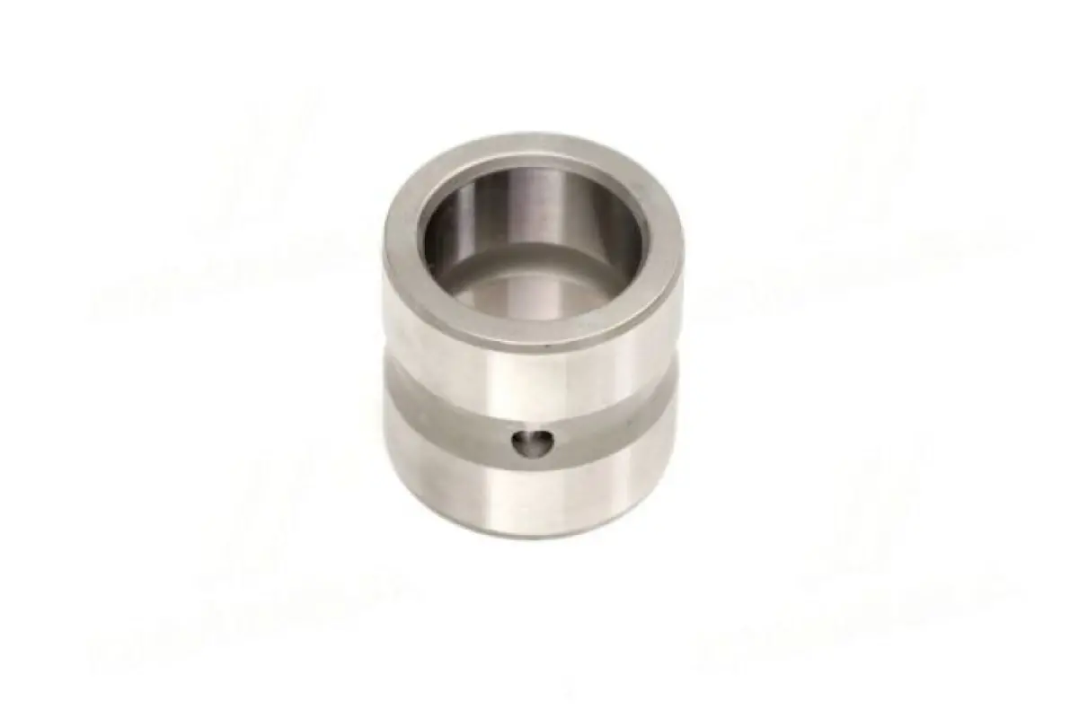 R152274 Hydraulic Cylinder Sleeve John Deere