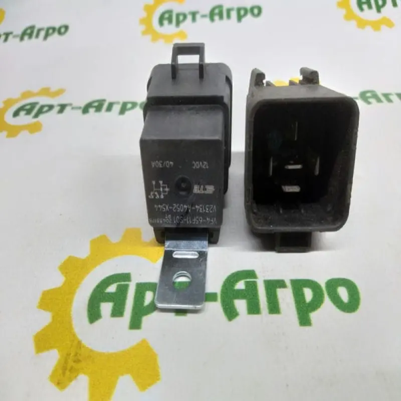 RE52665 Relay John Deere