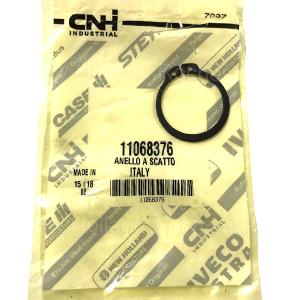 11068376 Locking Ring CNH M32
