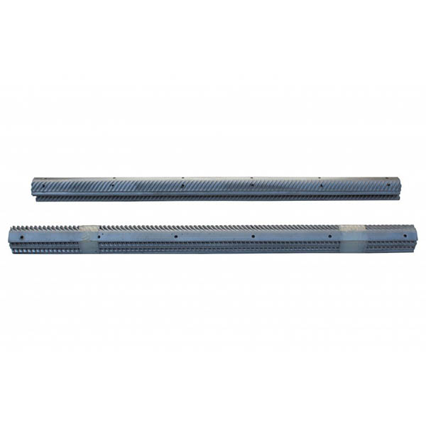 AH134144/AH134145 Drum Beater Blades John Deere (5 forward + 5 left) (Combine)