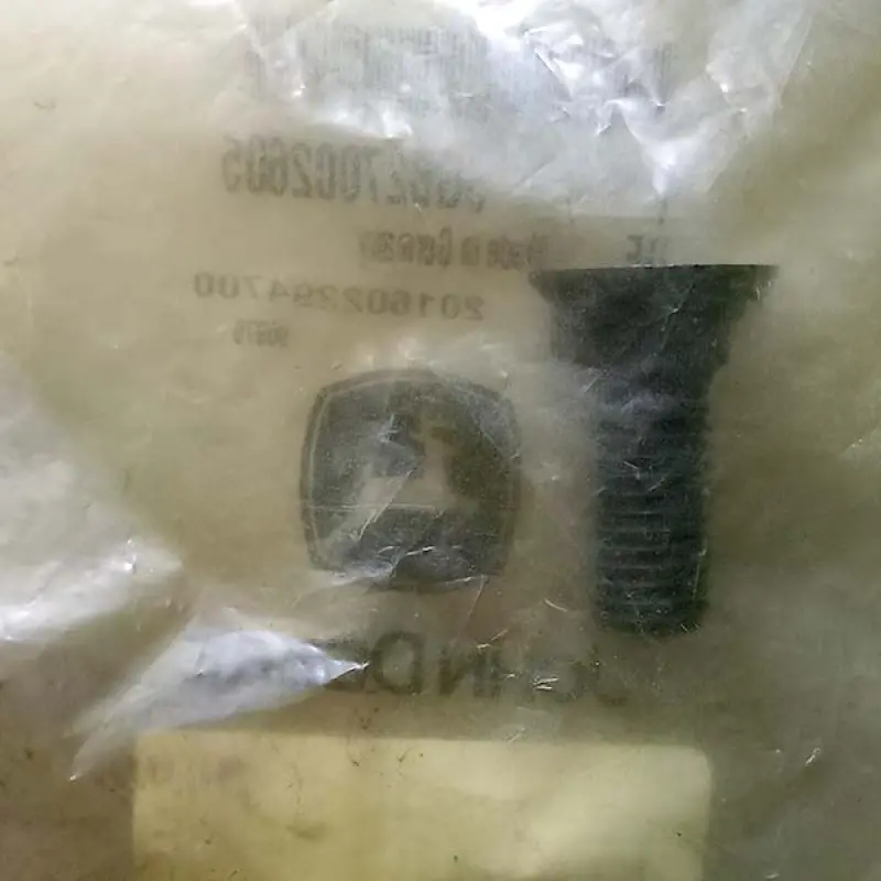 5GB27002605 Screw М12х33 12.9 with a conical head and square socket DIN608 John Deere