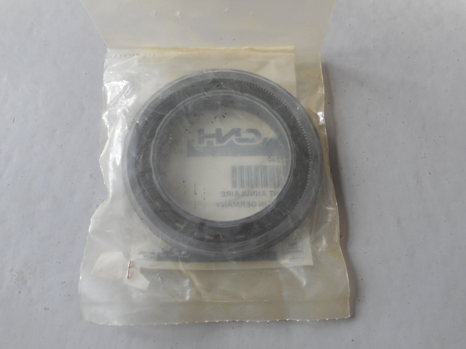 357240 Sleeve CNH