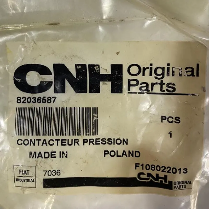 82036587 Czujnik ciśnienia oleju CNH