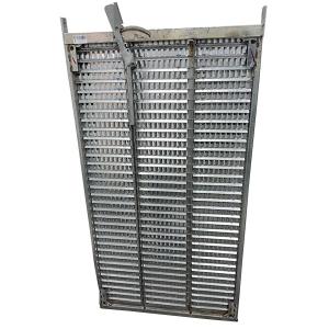 87109850 Lower sieve for corn. 1-5/8" CX8080/CR9080/8010