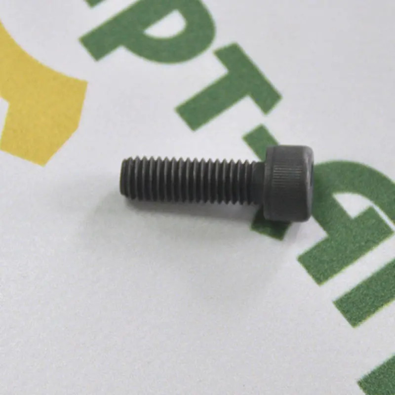 84388504 Болт кардана M8x25 (12,9) CNH