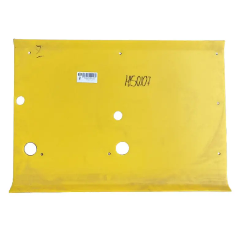 H150107 JOHN DEERE Plastic header cover (analog)
