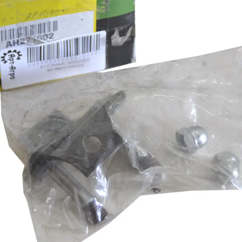 AH221002 Connector John Deere
