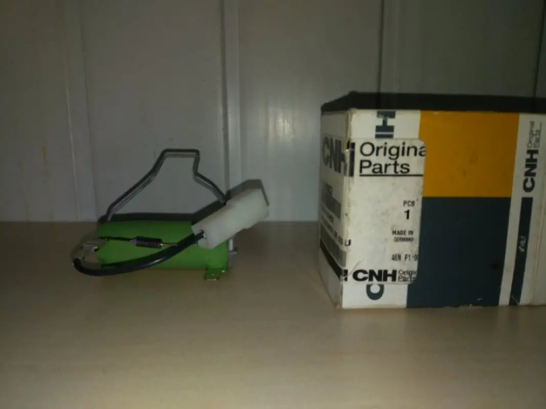 1343938C2 Opornik wentylatora CNH