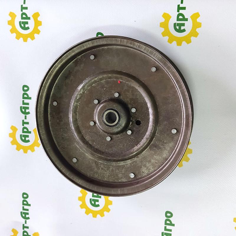 663887R91 Zespół rolki napinacza z obudową łożyska 2388 CNH (Chiny)