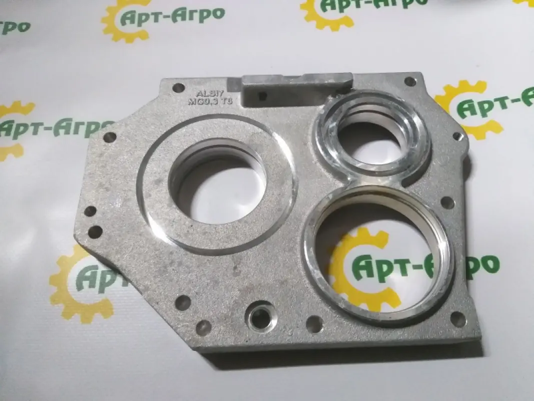501506 Przednia pokrywa skrzyni biegów Geringhoff
