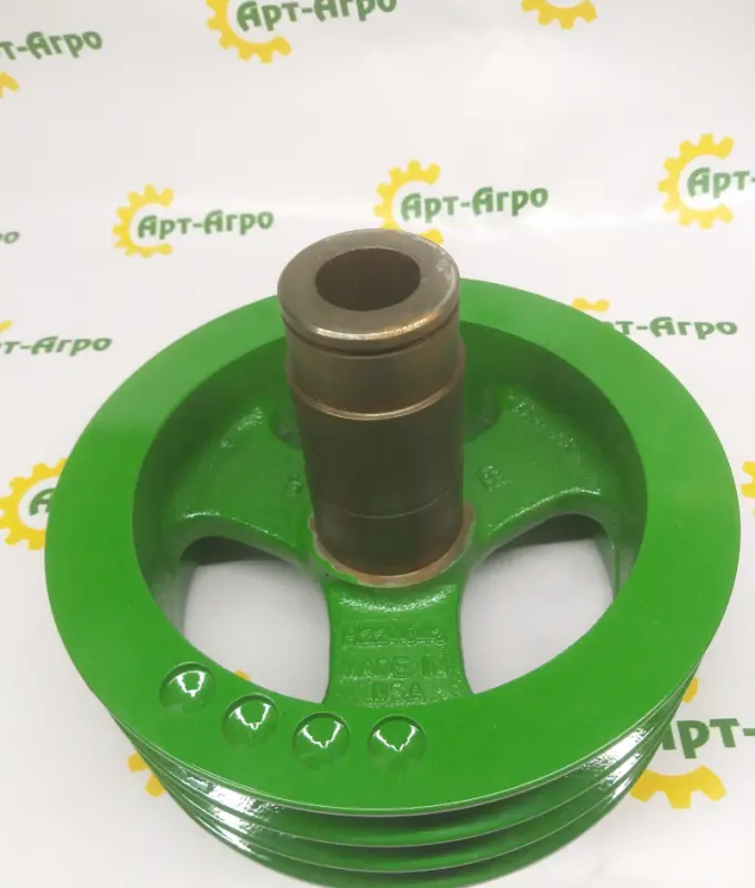 H224043 Pulley with three grooves for the spool pump drive John Deere