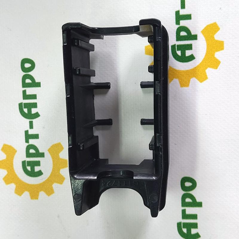 G111724 Wewnętrzna prowadnica łańcucha John Deere (Greenly)