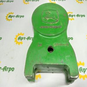 N238254 Obudowa łożyska JohnDeere