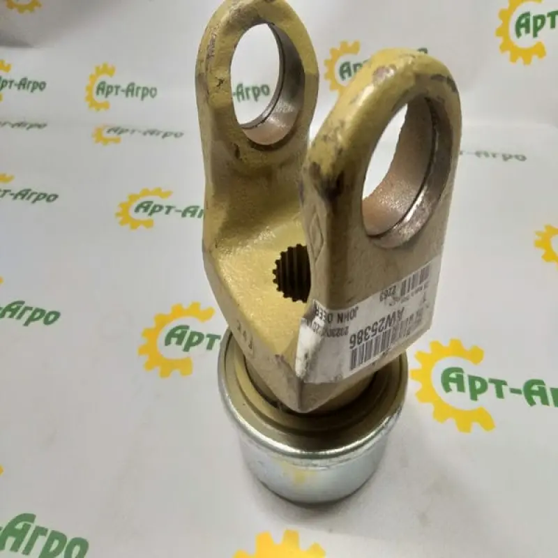 AW25386 Universal Fork. John Deere Connection