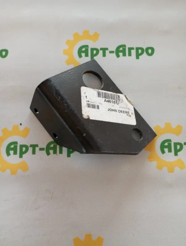 A46160 Scraper Mounting Bracket (Right) JOHN DEERE