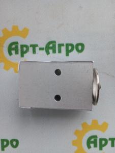 WN-904-617 Zawór klimatyzacji CNH (PARTS EXPRESS)