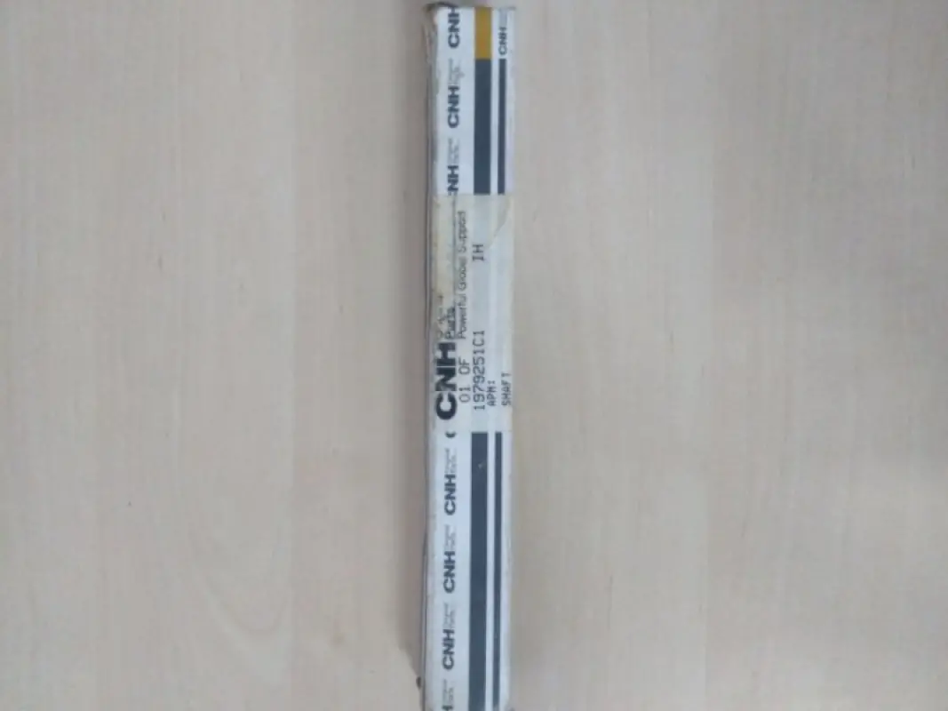 1979251C1 Sworzeń napędu sita centralnego CNH