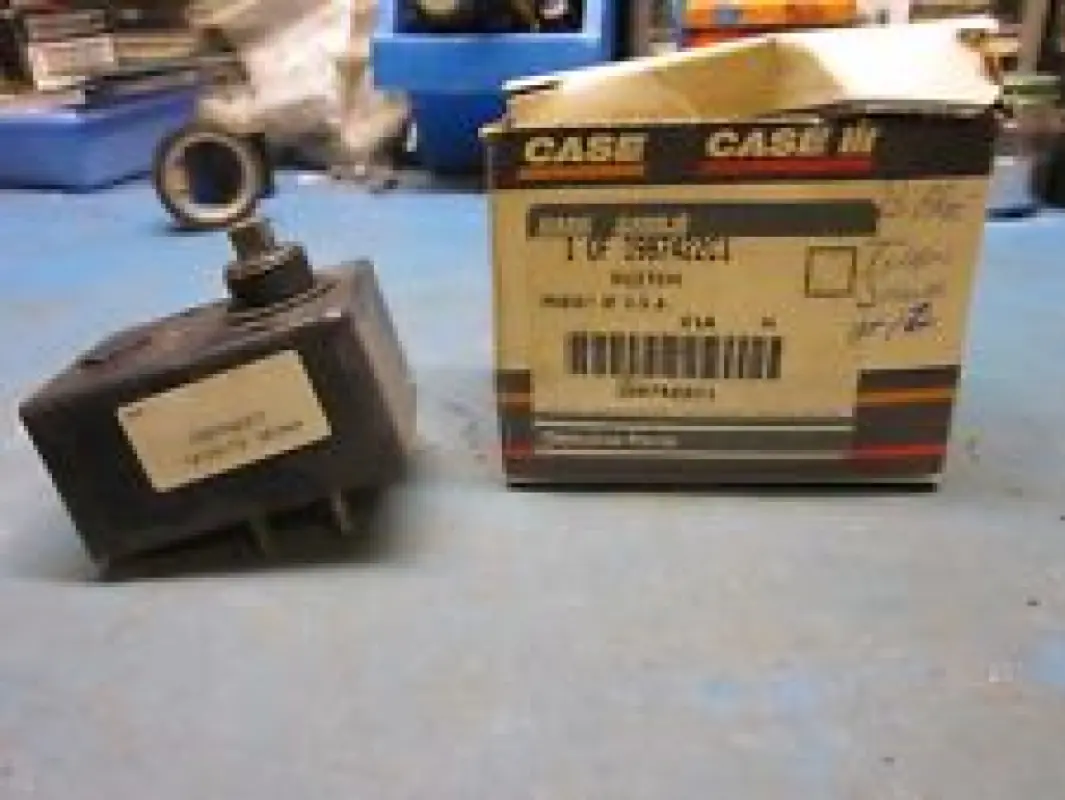 1987422C1 Lighting Control Switch CNH