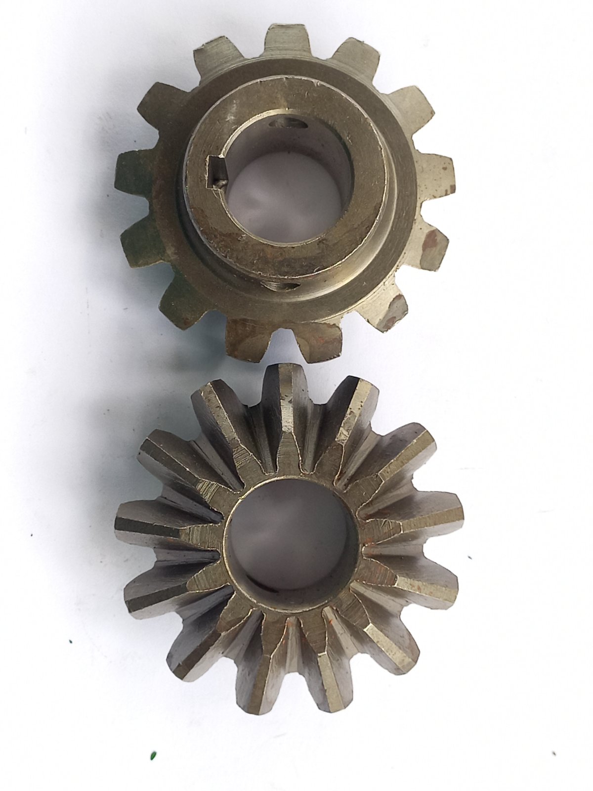 H137215 Gear John Deere (Royal Tiger)