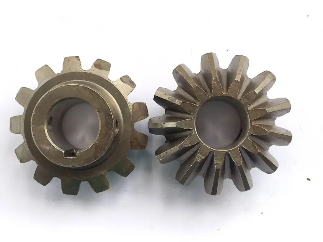 H137215 Gear John Deere (Royal Tiger)