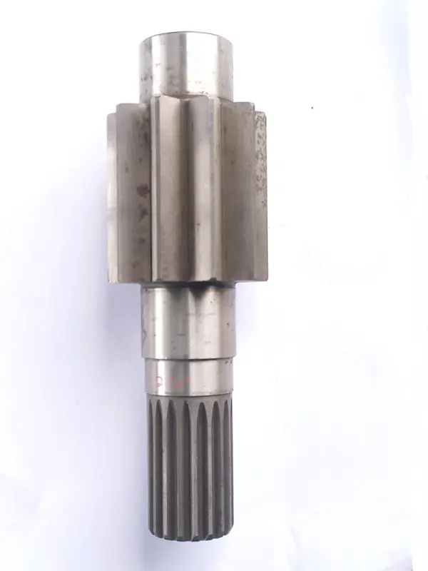 H167722 Gear shaft of the reverse gearbox John Deere (Royal Tiger)