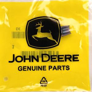 R534978 Plug John Deere
