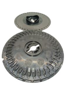 A52390 Seed disc for corn/sunflower 40 holes. small John Deere
