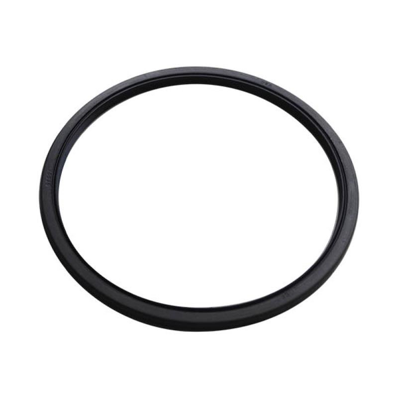 AH136497 John Deere Boot