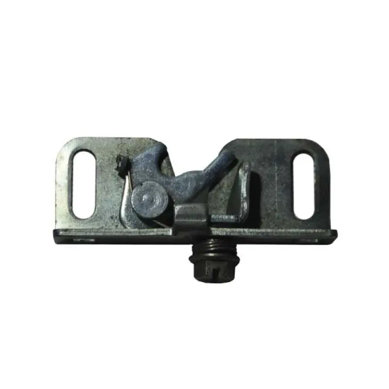 AZ102725 Zatrzask tylnej maski John Deere