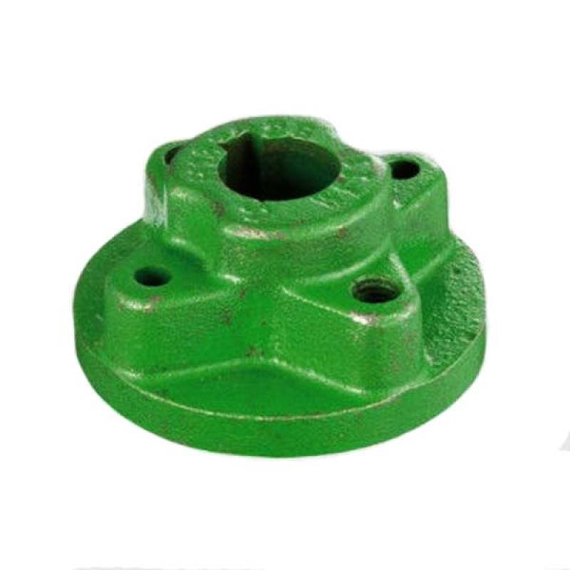 H133026 Piasta John Deere