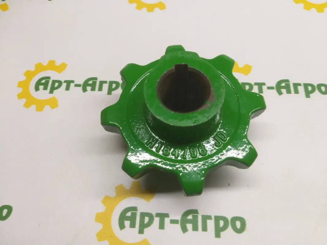 H164796 Gear with = 8 John Deere