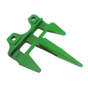 H213508 Guard against jamming John Deere