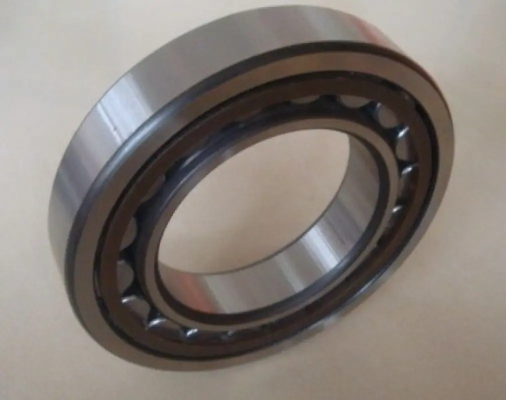 NU2205E Single Row Roller Bearing KOYO
