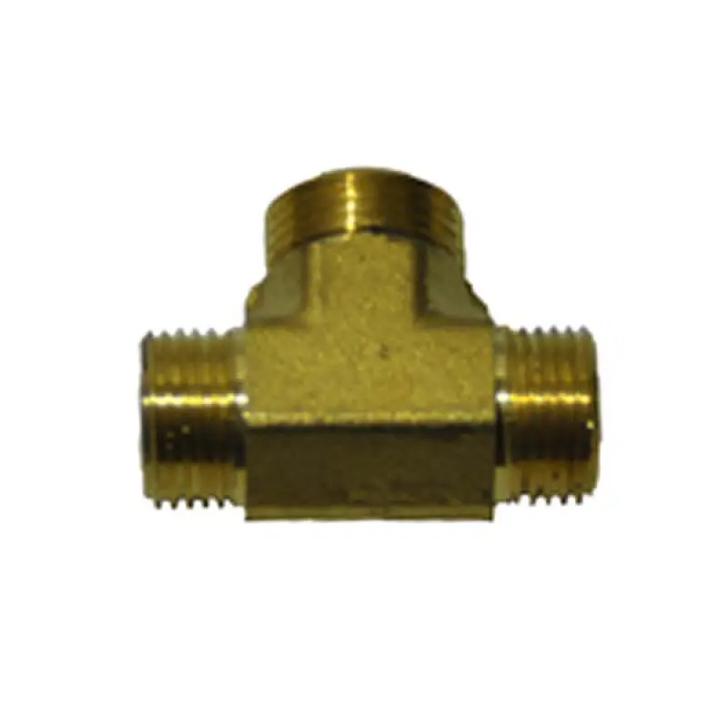 R79606 Fuel Tee John Deere