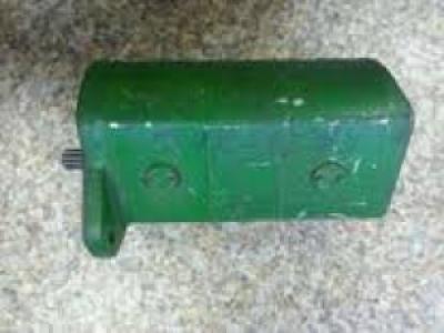RE235706 Pompa hydrauliczna John Deere