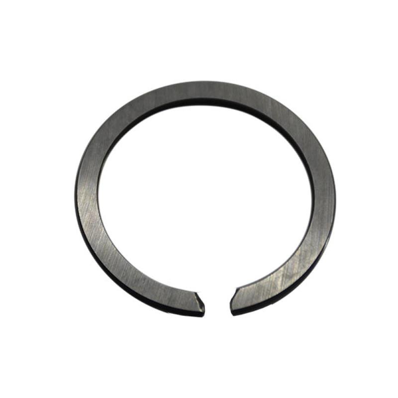 352394A1 Locking Ring CNH