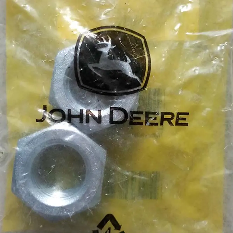K40017 John Deere Nakrętka