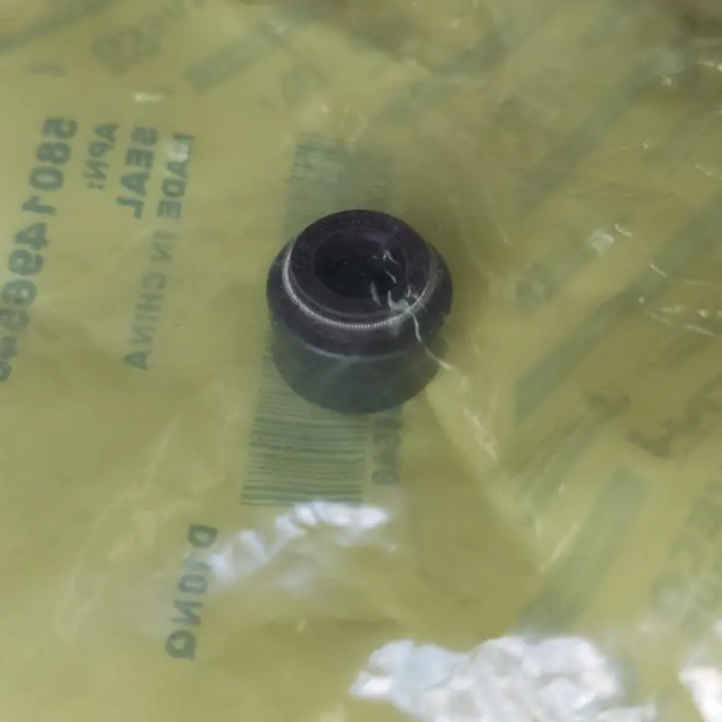 5801496546 Valve Collar T8.390/Mag.340 CNH