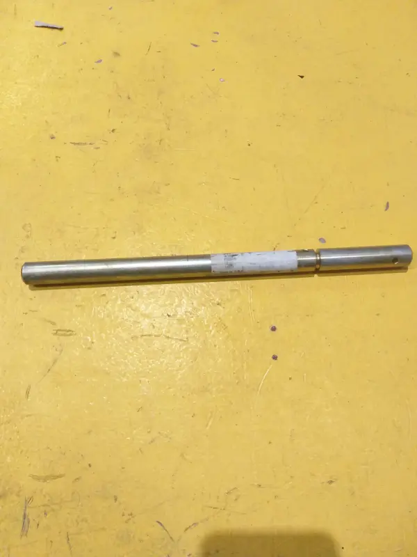 86603233 Worm Pin Header CNH