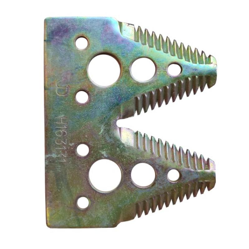 H163131 Double Knife Segment of the Combine Harvester (Large Cutout) John Deere (XMP)