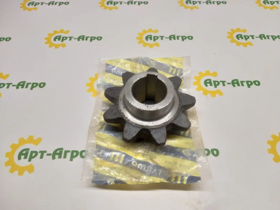 0006805823 Gear wheel of the feeder shaft Z9 d45mm CLAAS(TARMO)