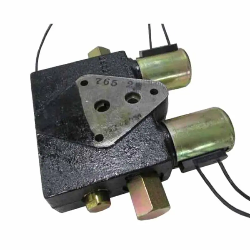AH147086 Electromagnetic control valve for John Deere header