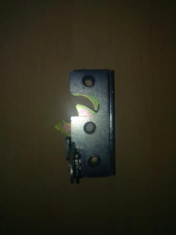 60-5001t1 Zamek drzwi CNH