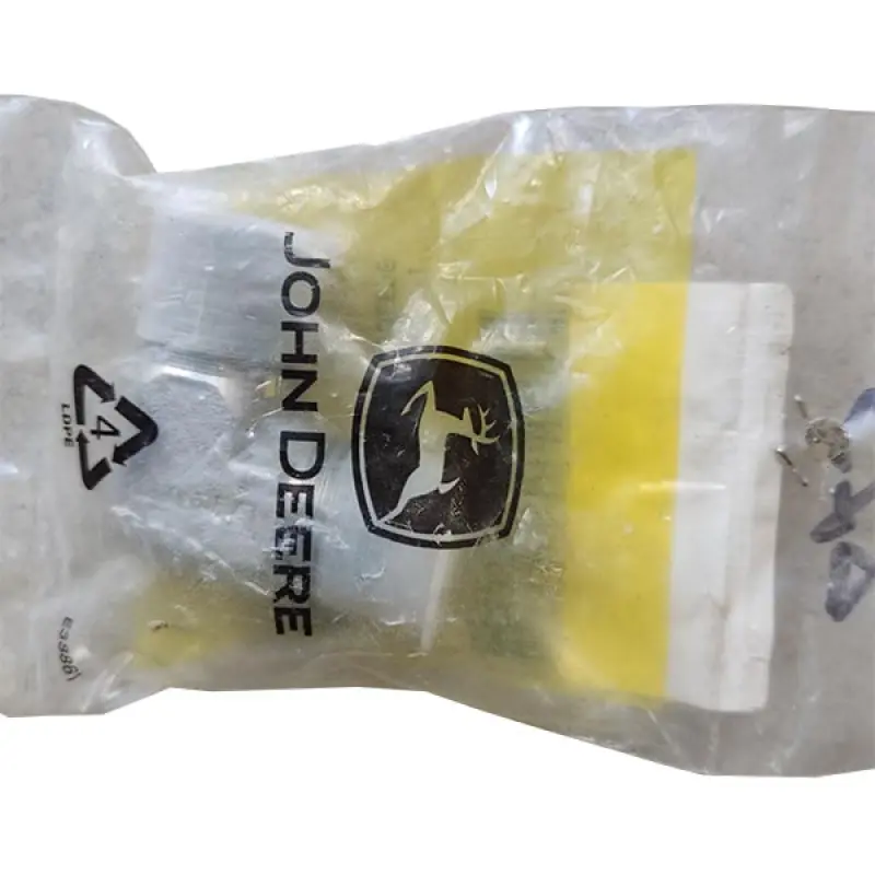 R194262 Adapter (photo r) John Deere