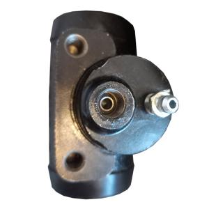 DE30318 Cylinder hamulcowy John Deere (analogowy)