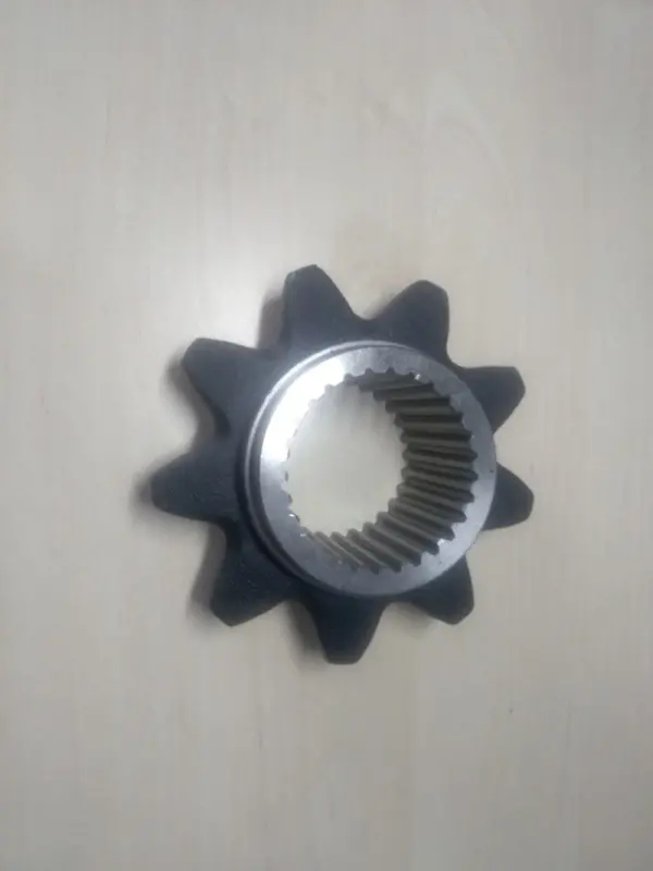 0006507870 Górne koło zębate wału Z=9 (liczba noży F28) CLAAS (Alpha Parts)