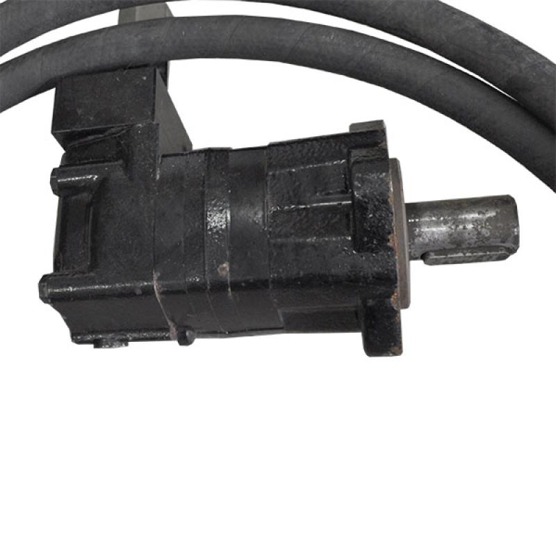 104-1385-006 Silnik hydrauliczny serii 2000 z przewodami hydraulicznymi