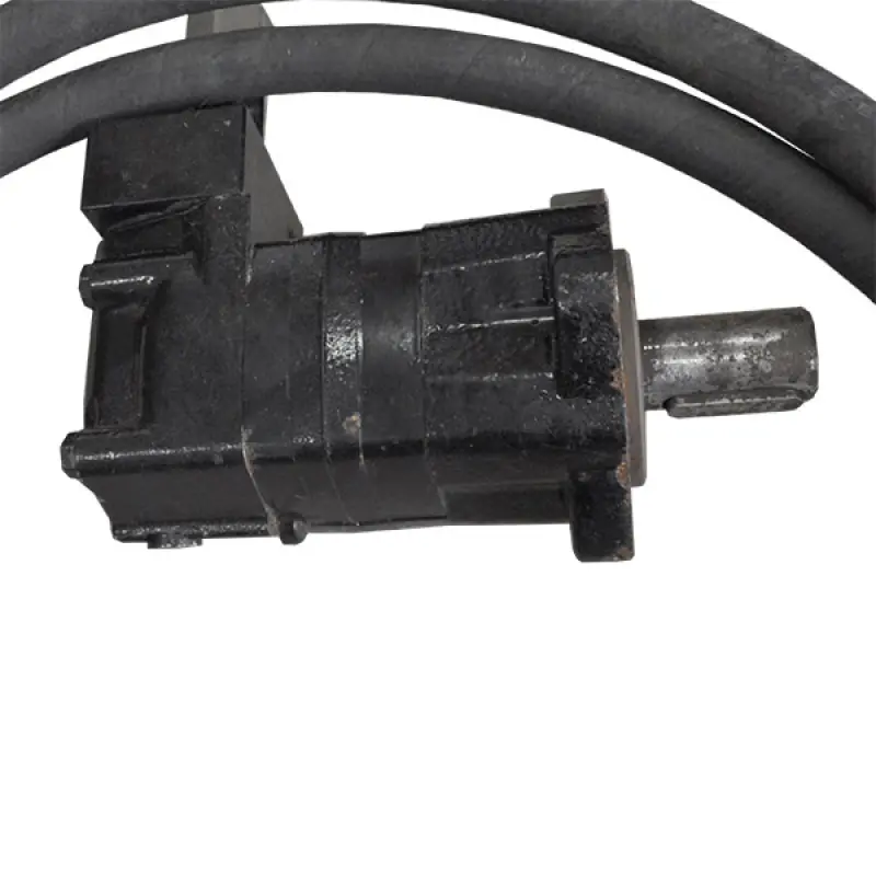 104-1385-006 Silnik hydrauliczny serii 2000 z przewodami hydraulicznymi