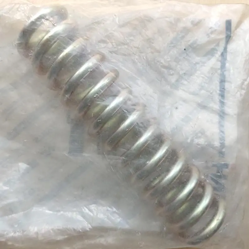 693887 Conveyor Chamber Tilt Spring CNH