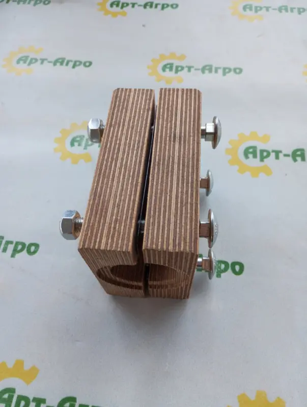 000678522 Wooden bearing for the straw shaker of Claas combine (analog)
